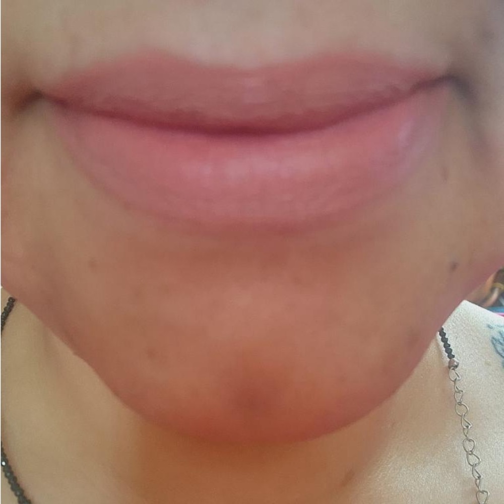💄HONEYLOVE a MATTE LIPCOLOUR 💄. RETAILS $23. - Picture 5 of 8